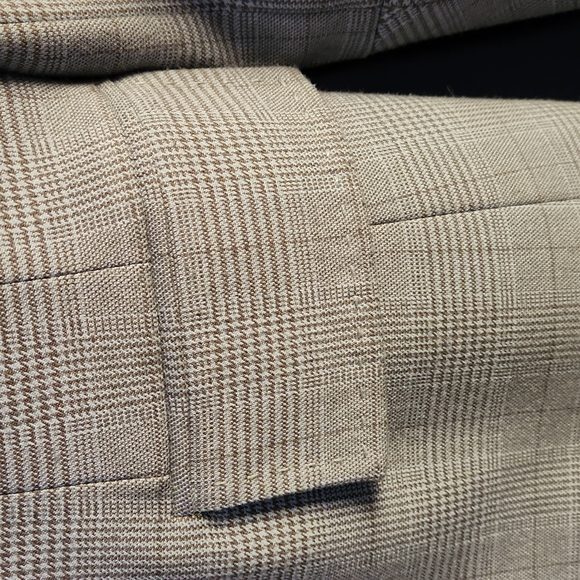 Liz Claibone Ladies Blazer - Picture 8 of 11